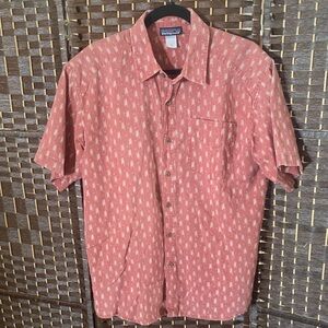 Patagonia men’s button down size M